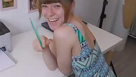 Dreist einfach mitten auf dem Tisch gefickt!