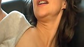 Unpaid French mom seduces and gives her ass to a young big dig up guy