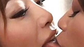 Squirting Asian Lesbians
