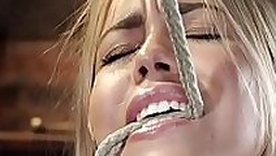 Blonde relating to upside wide vassalage position