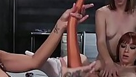 Huge tits alt babe anal fucks lesbians