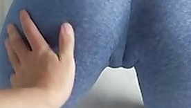 Fitness Babe gets a huge dripping creampie through her leggings