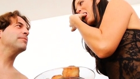 Mature Indian brunette gives a sensational oral performance