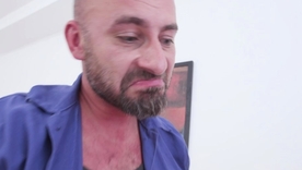 Curvy Tammy Jean's seductive moves lead to intense hardcore pretend