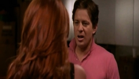 Angie Everhart flaunts curves in black top in amateur video