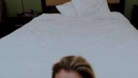 Organism MILF's hindquarters gets close-up devotion in HD