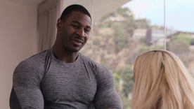 blacked sugar baby fucks bbc while daddy is out