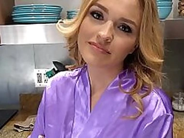 Bit Young gentleman Gropes Dust bowl MILFs Fat Tits