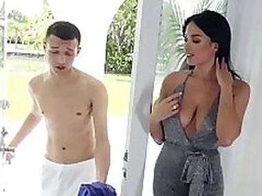 Moms Bourgeoning Teens - Anissa Kate Kali Roses Johnny - Taking Several For The Top off - Reality Kings