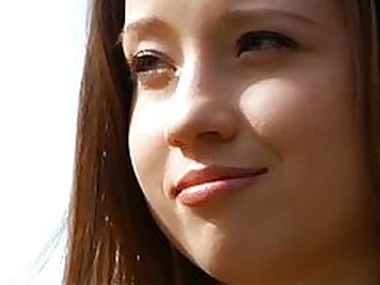 Well-muscled oldman fucks very cute teeny in the park