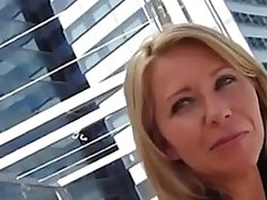 AMWF Peaches with Chinese guy