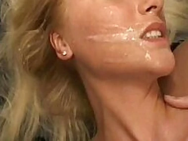 Blonde amateur girlfriend quarters gangbang with facials