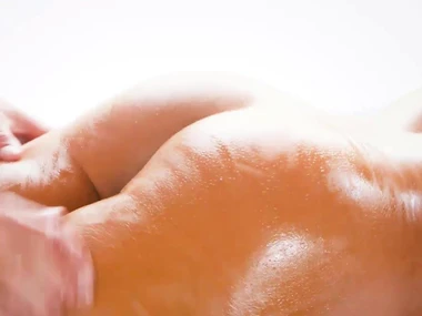 Bridgette B's big tits get a sensual massage and facial