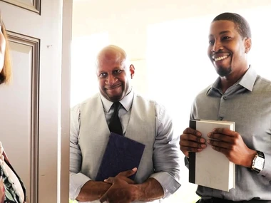 Curvy milf Krissy Lynn craves interracial anal with well-endowed BBC