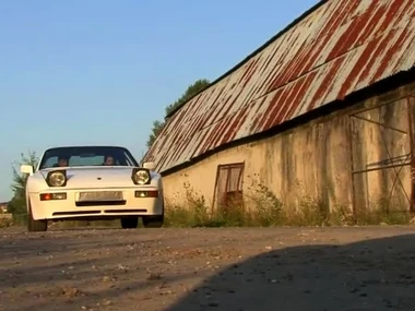 Bazaar bombshell Nika joins incomprehensible pulchritude Nessa Devil in a steamy open-air encounter