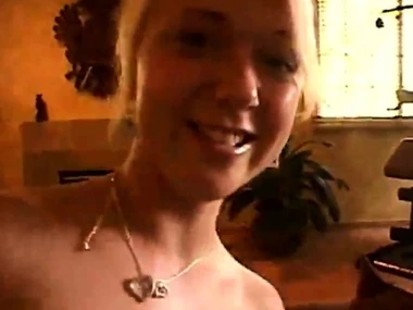 Young blonde teen's intimate home solo session