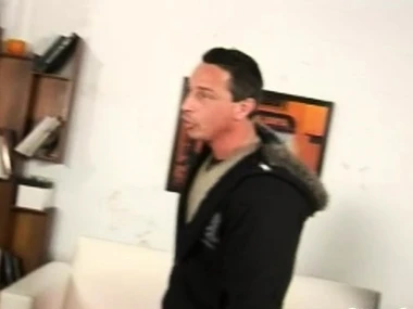 Latin beauty Victoria Luna's intense deepthroat skills vulnerable display