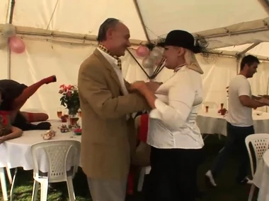 Milf stepsister joins amateur group sex with black handsomeness