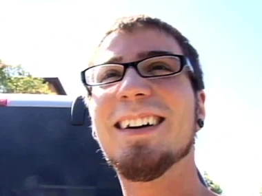 Bailey Brooks enjoys intense vaginal penetration