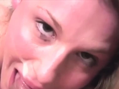 Lauren Phoenix in a homemade video performs a cum swallow