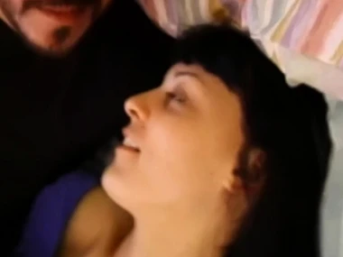 Rachel Moore's amateur experience: penetrating and receiving a facial