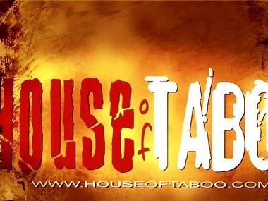 Latex-clad Sasha Rose in a sensual unexcelled performance