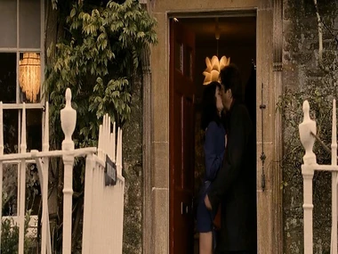 Gemma Arterton bares all in a tub with spread knees