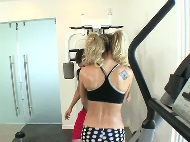 Amy Brooke's intense throat carry on and handjob faculty