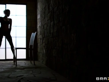 Mia Malkova's hardcore encounter with Bill Bailey