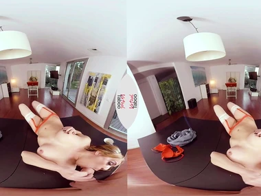 Sara May's sensual by oneself show: fiery redhead milf pleasuring herself