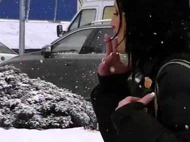 Kety Pearl's public mating toy play is awe-inspiring