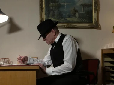 A mature beggar satisfies a young threatening woman's desires