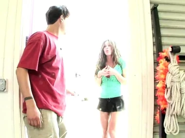 Hunter Bryce's clumsy handjob skills hither action