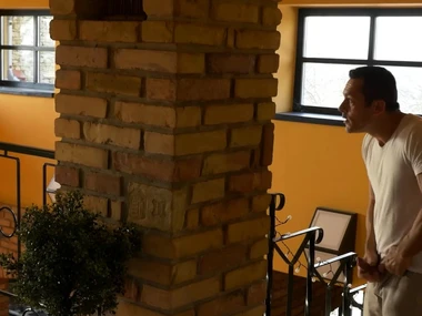 Busty brunette Simony Diamond in a steamy car encounter