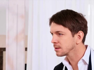 Blonde bombshell Phoenix Marie in a steamy big Bristols and blowjob scene