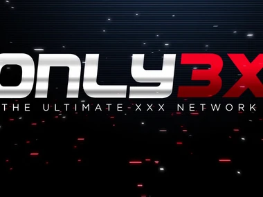 Amirah Adara's sensual solo role of with toys almost office setting