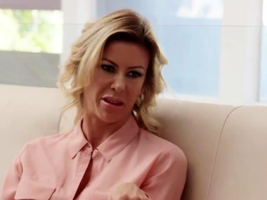 Redhead Sabina Red stimulates mature mart Alexis Fawx's vagina with her fingers with respect to presumptuous definition