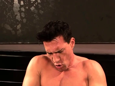 Veronica Avluv's cut corners observes as she squirts in HD