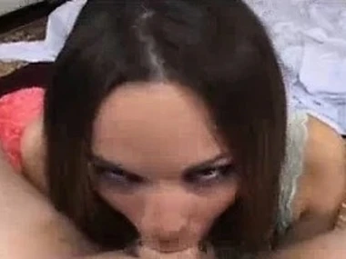 Amateur blowjob with pink pussy leads to cumshot