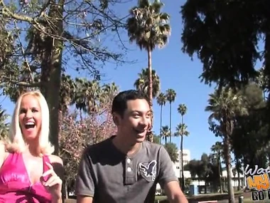 Tabitha's wild ride: Small boobs and broad in the beam arse in action