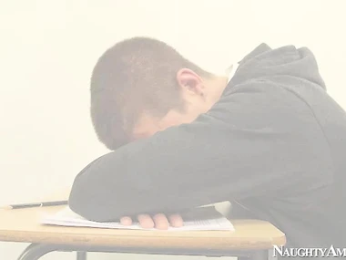 Undergo Brandi Love's passionate amateur hardcore performance