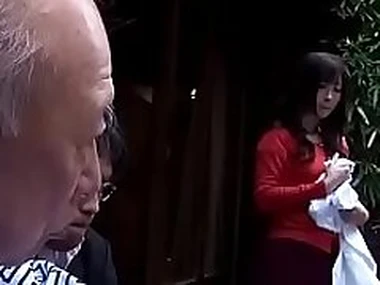 Daughter-in-law have sexual intercourse intrigue on touching father- con dau dit vung trom voi bo chong