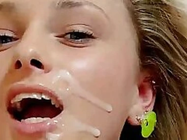 Exxxxtra Small Anal Teenie Evelyn