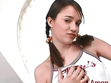 Closely guarded Teenie Cunt