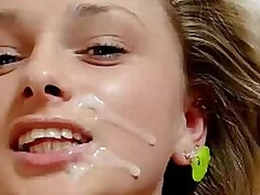 18yo Hairy Pissing Teenie