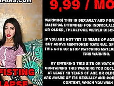 Majuscule XO speculum open to the max anal hole of Hotkinkjo Anal fisting  deep anal view HKJFANS